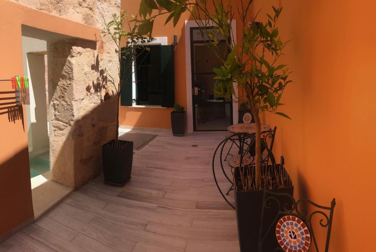 Antica Canea Luxury Rooms Chania  Exteriör bild
